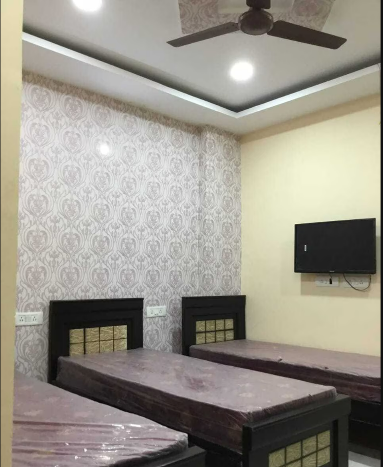 Chandu Luxury Men's PG & Hostel — photo 4