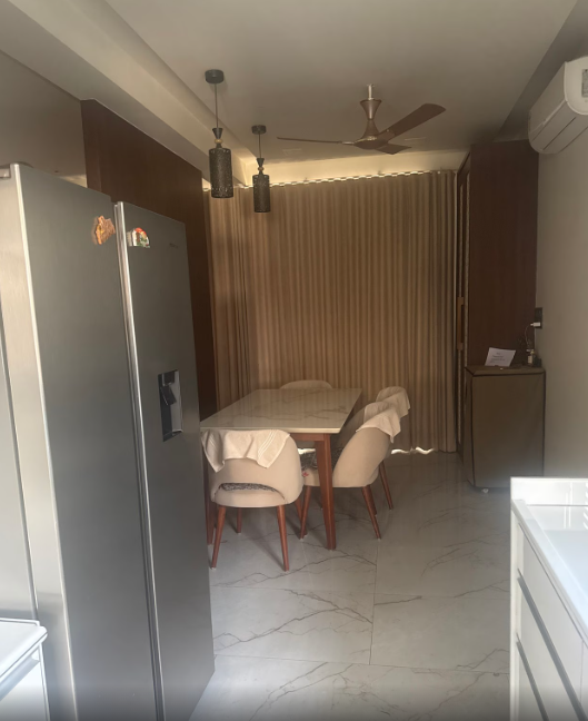 GIRLS SECOND HOME PG — photo 5