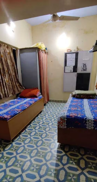 MEENA PAYING GUEST — photo 1