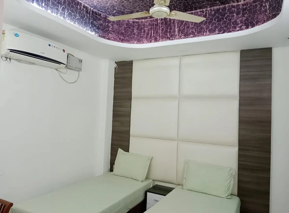Bindra Pg Guest House — photo 5