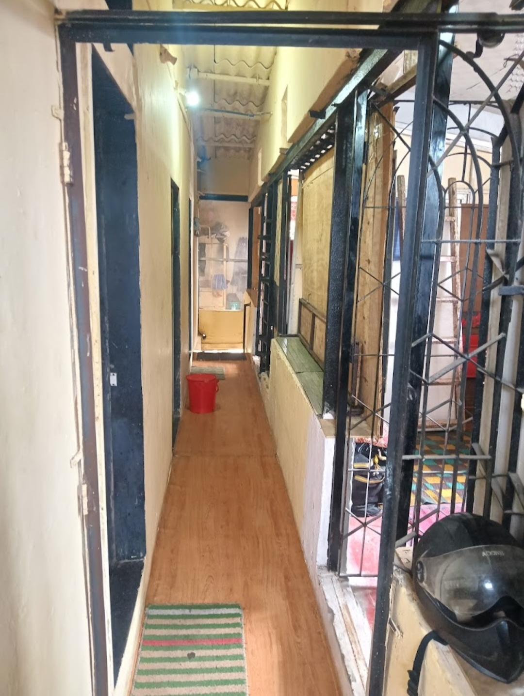 JOHN HOUSE PG — photo 4