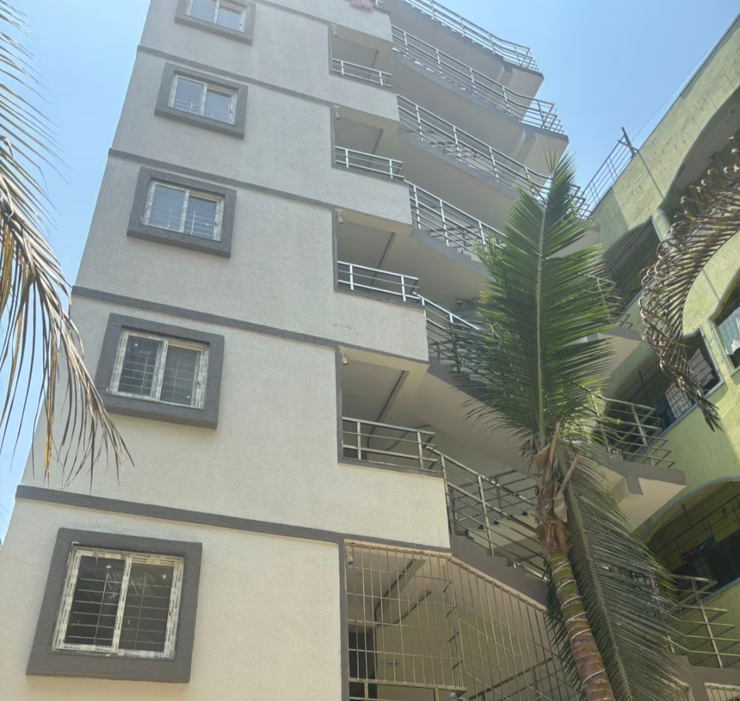 Sri Sai Ladies Deluxe Hostel — photo 6
