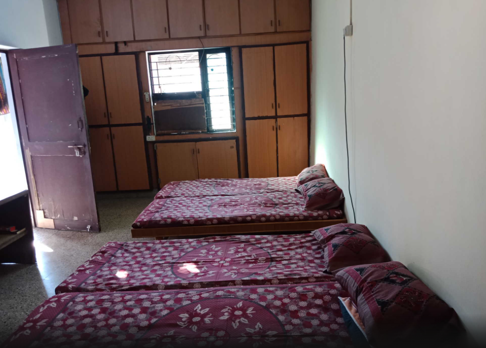 JAINAM PAYING GUEST — photo 3