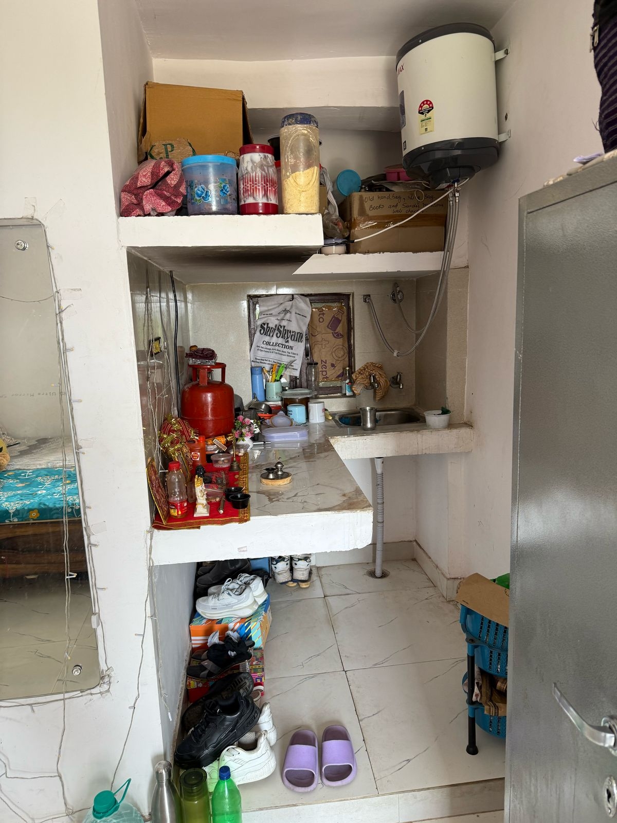 A one residency — photo 3