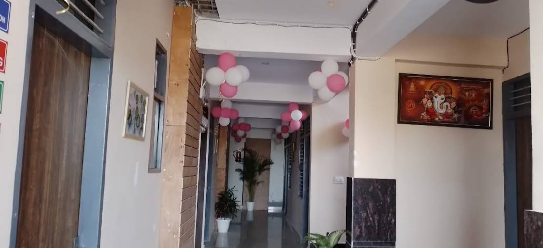 S. R accommodation — photo 2