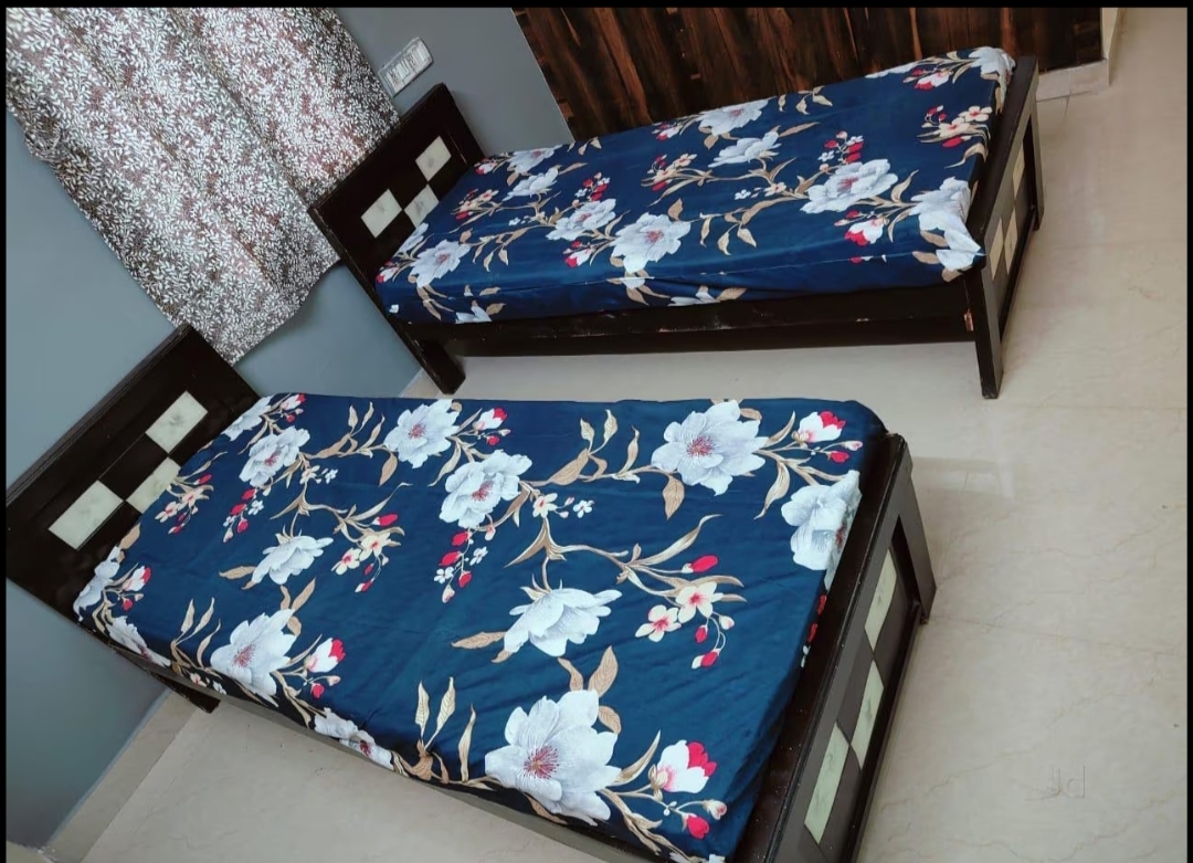 A M Star Women's Luxury Pg And Hostel — photo 4