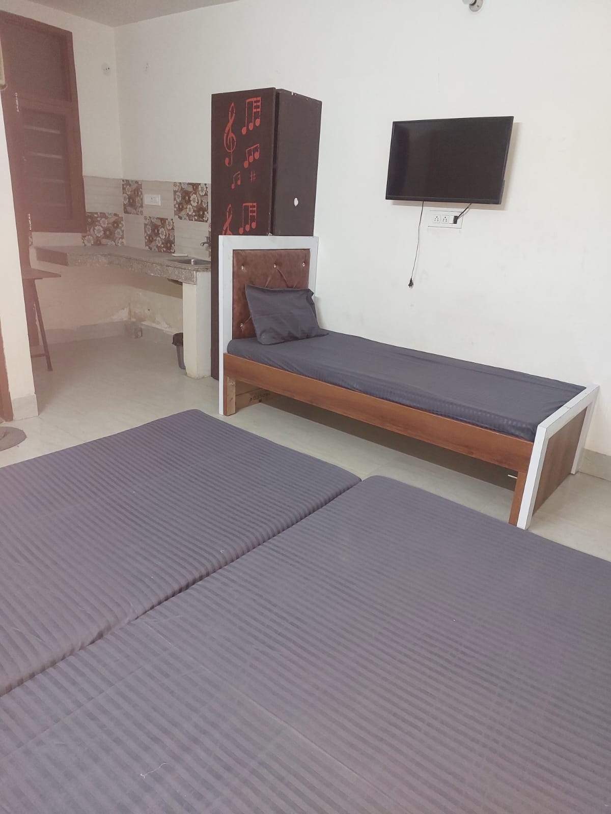 CAMPUS STAY BOYS PG — photo 4