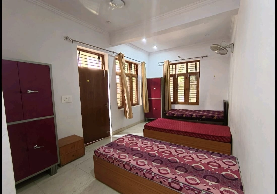Shaanvi Boys Pg — photo 6
