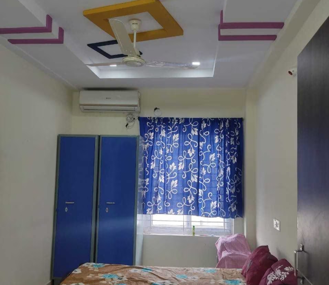 Eshwar Grand Men's PG — photo 6