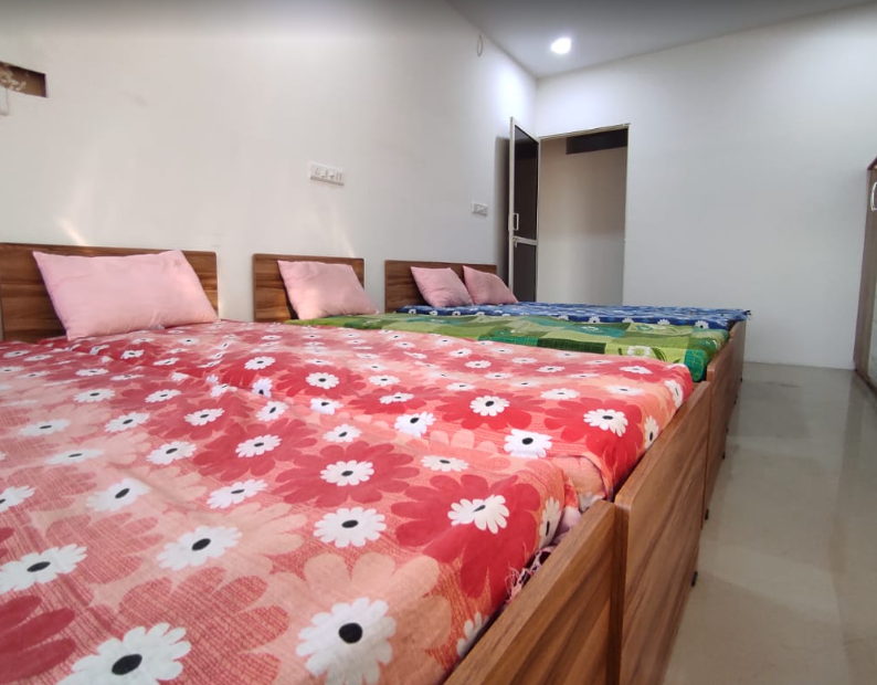 ALPHA GIRLS HOSTELS — photo 6