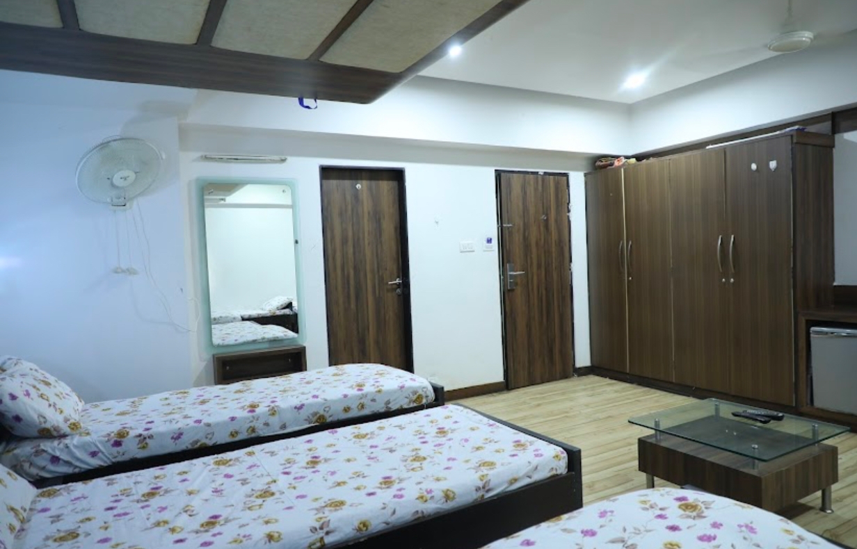 CELESTIA LIVING GIRLS HOSTEL — photo 2