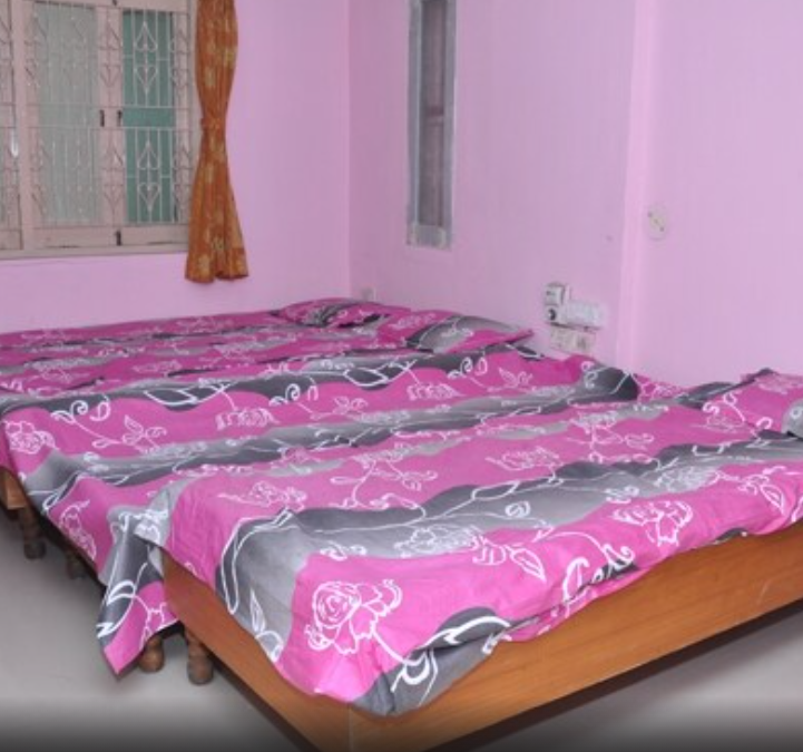 JALARAM PAYING GUEST — photo 3