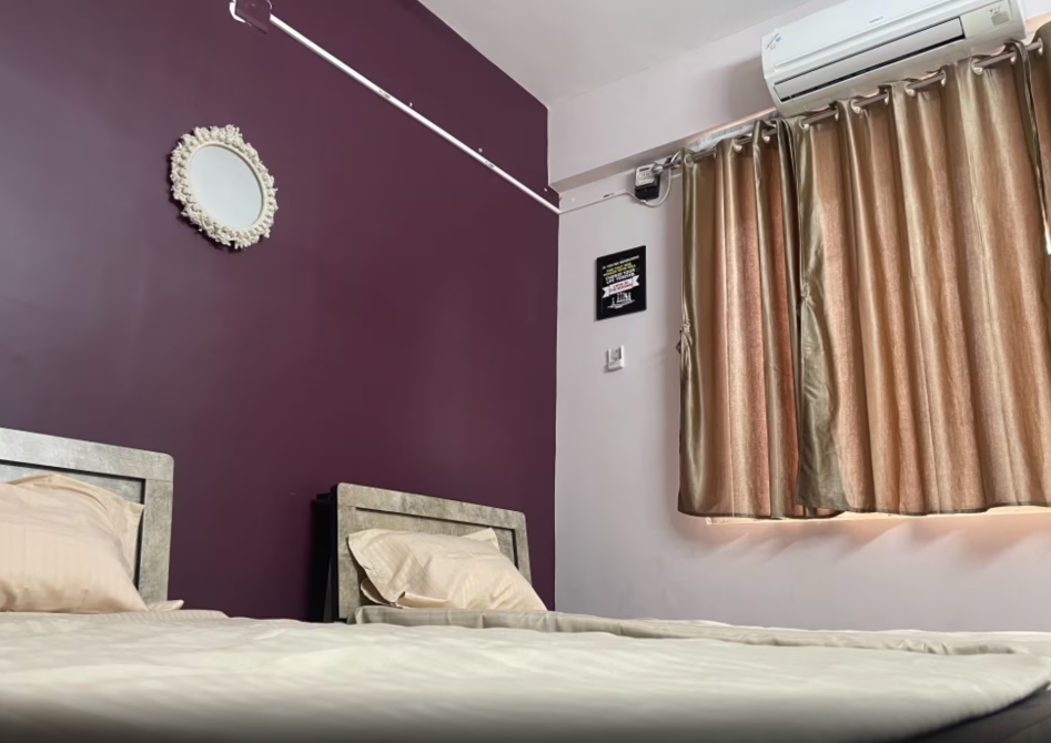 ACCURATE  ACCOMMODATION — photo 2