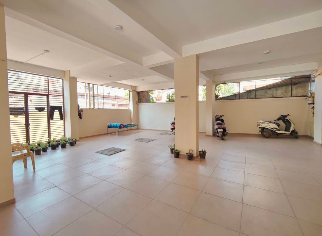 RR Homes girls — photo 3