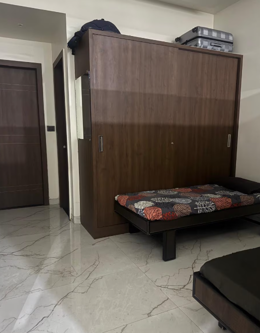 GIRLS SECOND HOME PG — photo 1