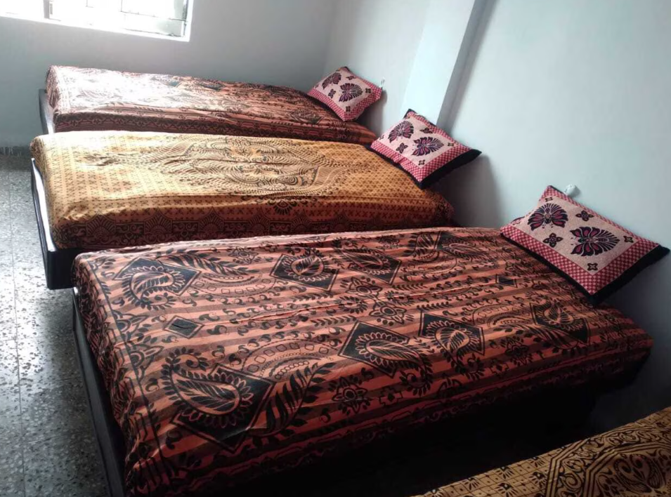 RADHIKA  PG — photo 6