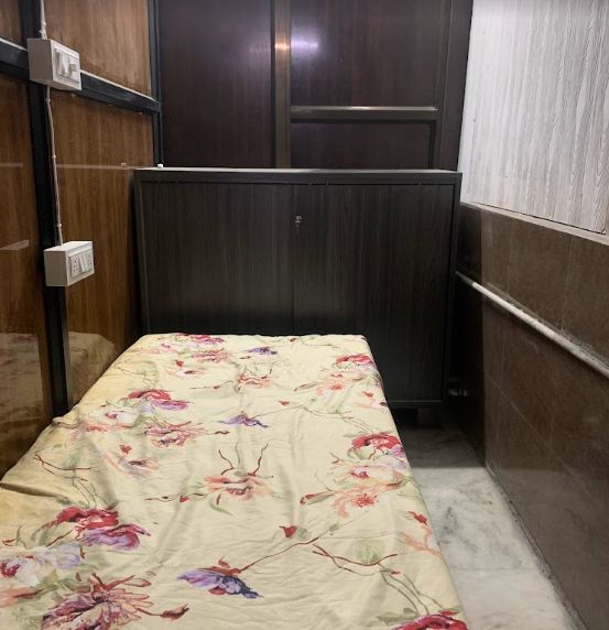 AMBE PG FOR GIRLS — photo 1