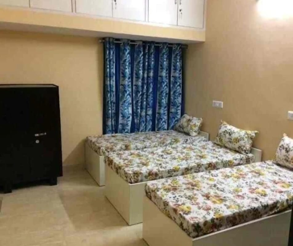 Satguru Accommodation — photo 1