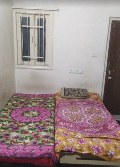 BHATT'S PG — photo 1