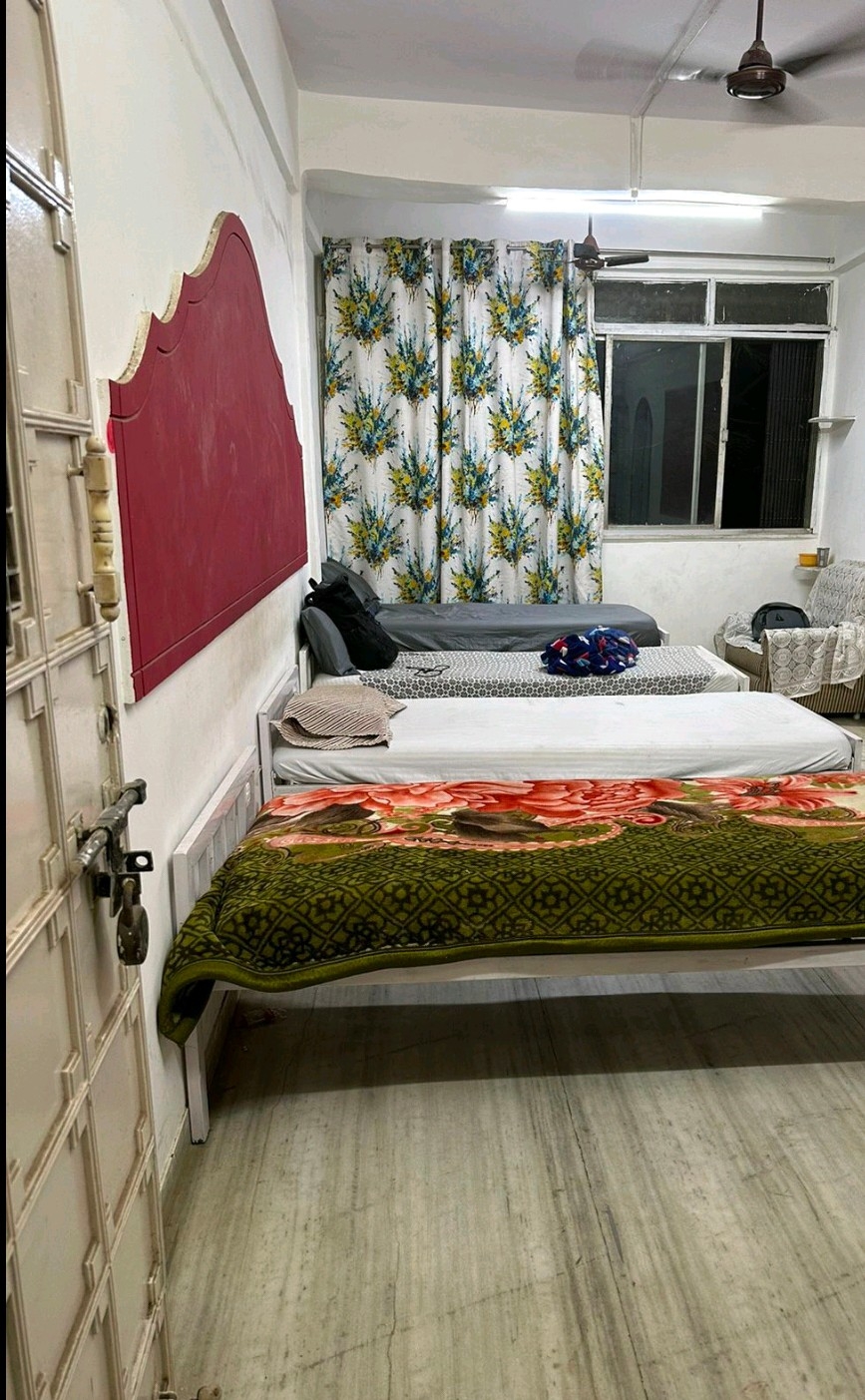 Trust stay paying guest — photo 3