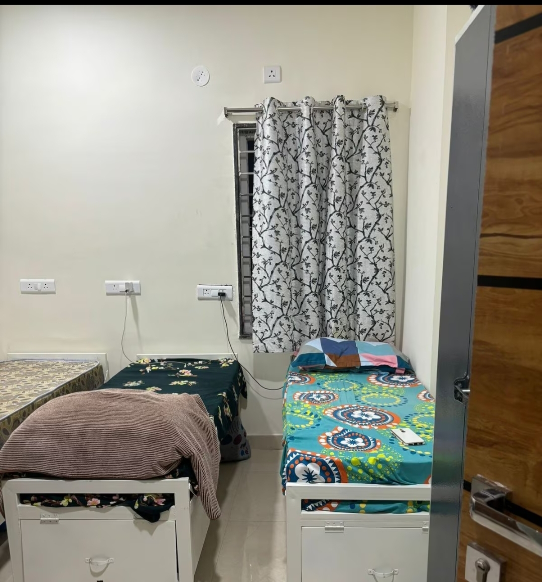 Sri Sai Ladies Deluxe Hostel — photo 5