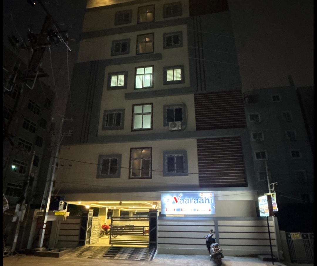 VAARAAHI CO-Living Premium Stay — photo 4