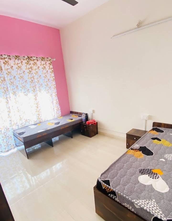 Bhavesh — photo 1