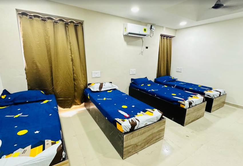 JOV LIVING PG — photo 2