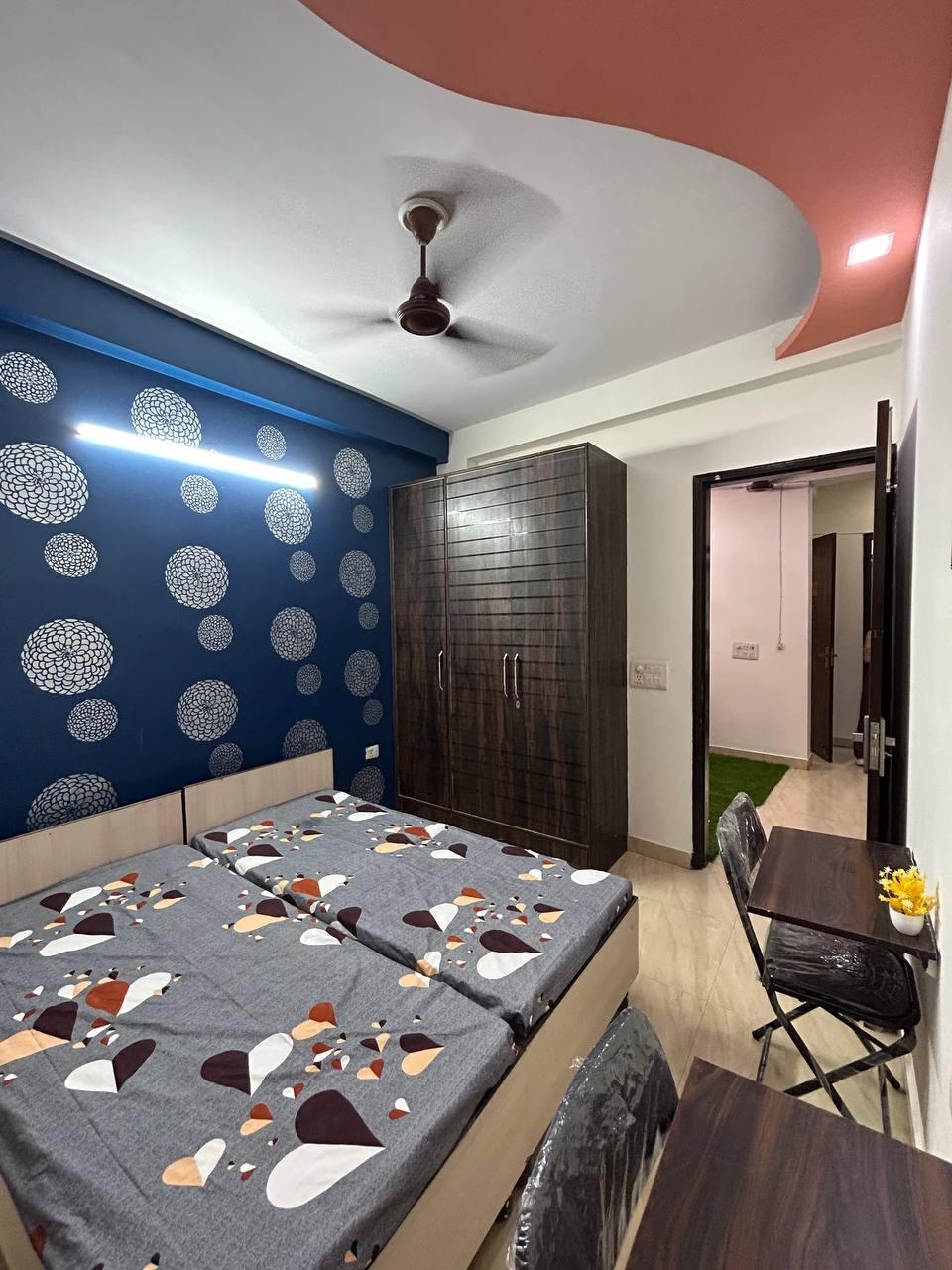 DU INN SWING HOUSE BOYS PG — photo 3