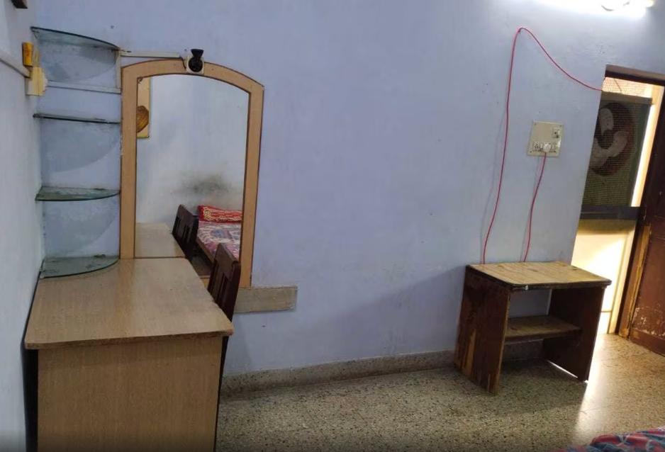JAINAM PAYING GUEST — photo 4