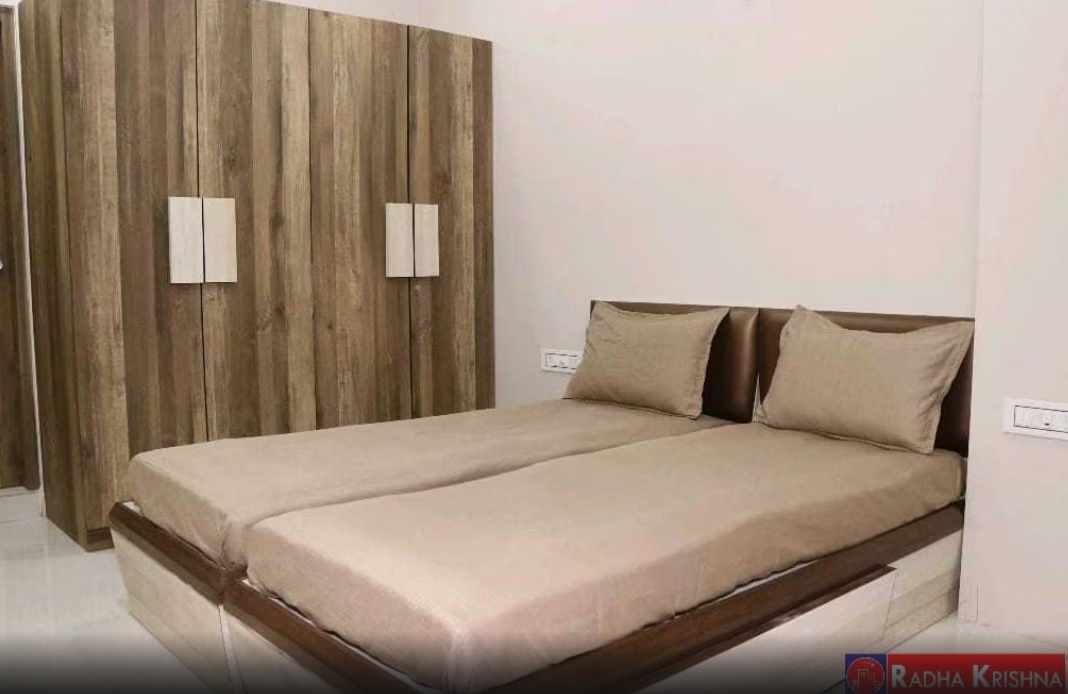 RADHA KRISHNA RESIDENTIAL ACCOMMODATION — photo 6