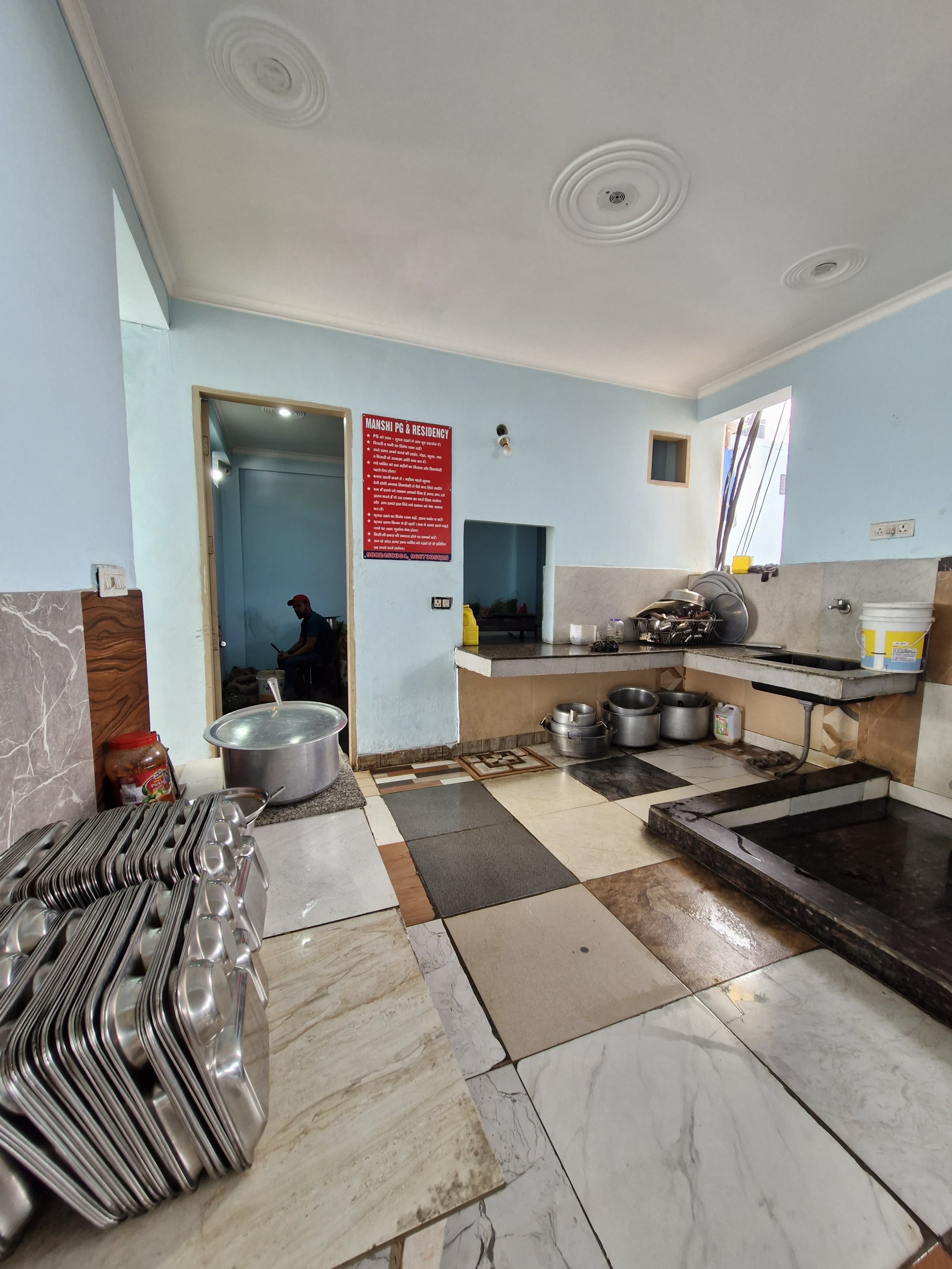 MANSHI PG& RESIDENCY — photo 4