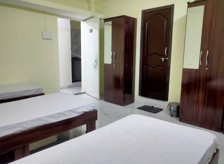 VIJAYA PG — photo 1
