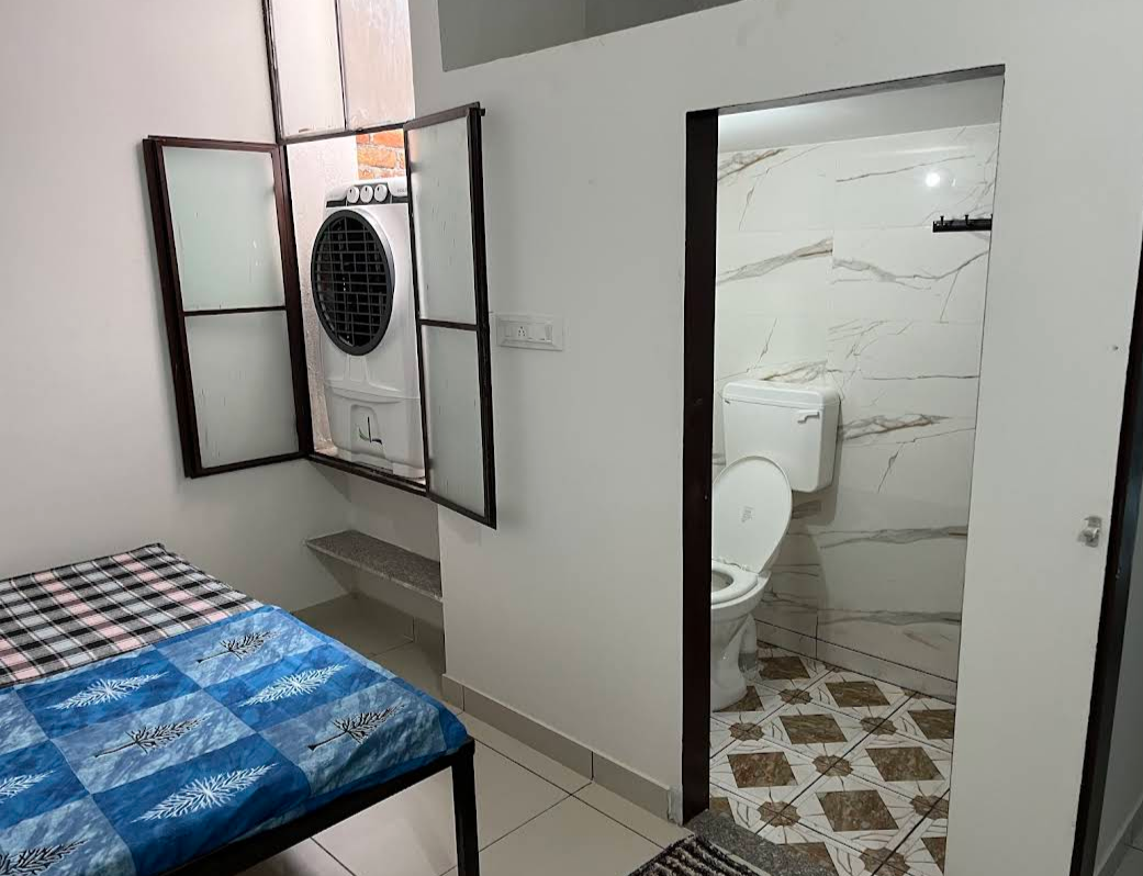 JASWAL PG — photo 1