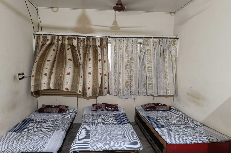 KALYANI PAYING GUEST — photo 6