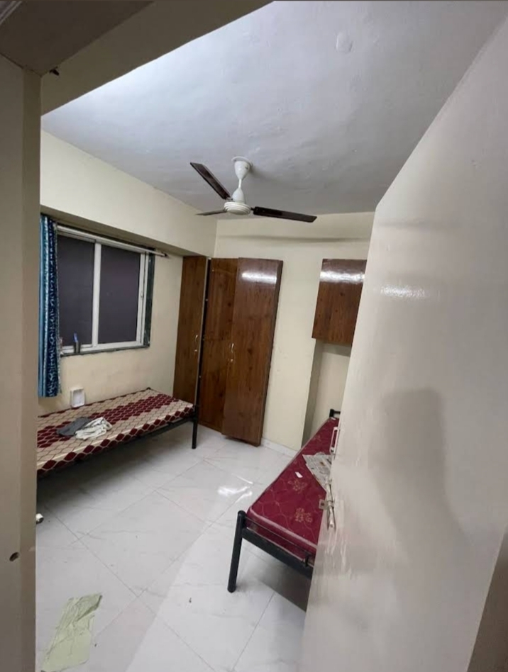 LODHA'S PG — photo 2