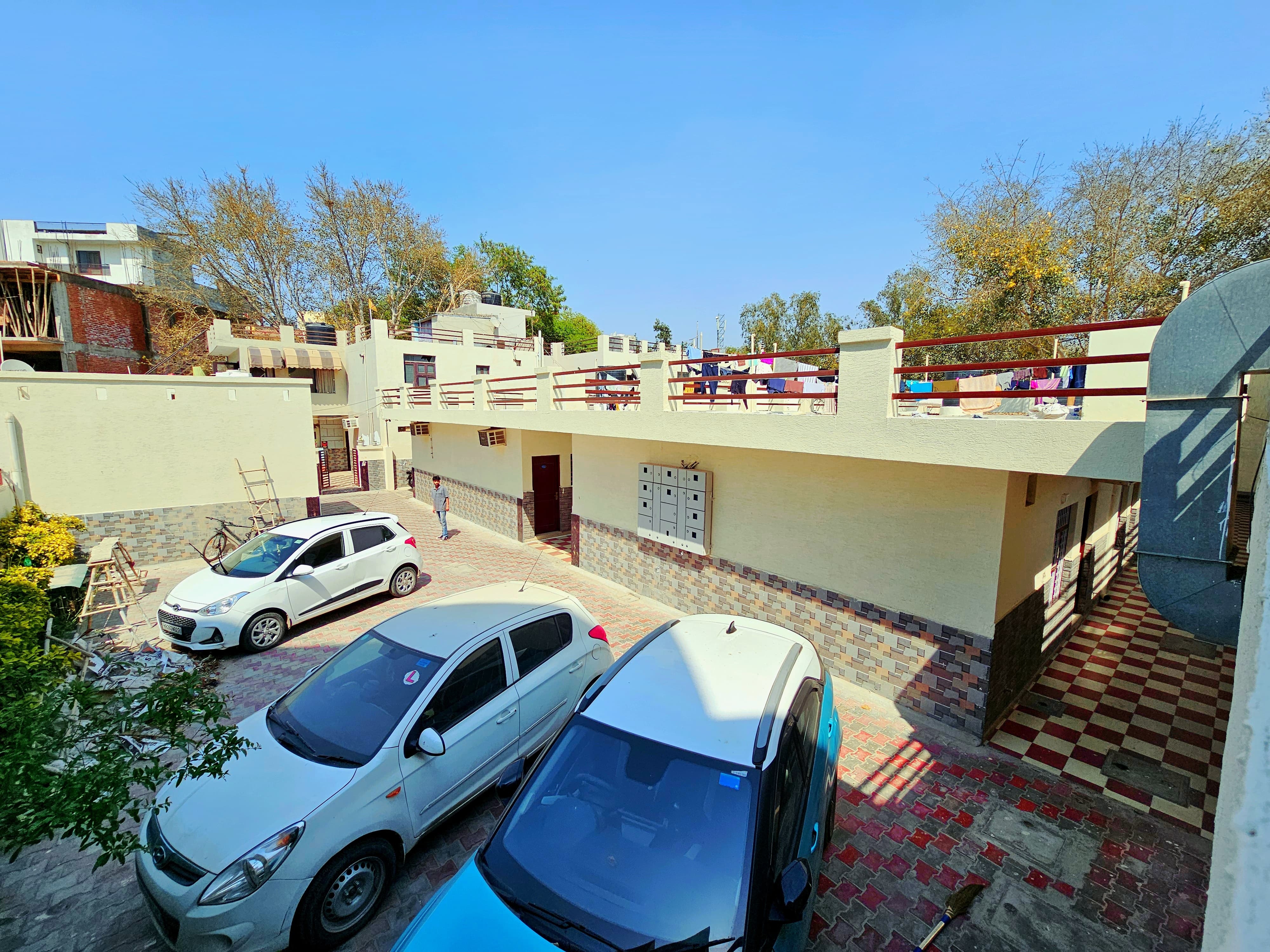 AMRIT RESIDENCY — photo 3