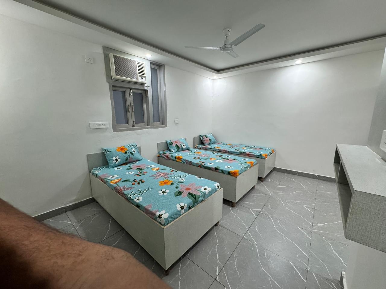 Tyagi pg — photo 5