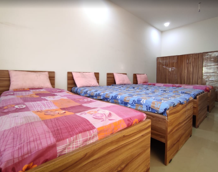 ALPHA GIRLS HOSTELS — photo 4