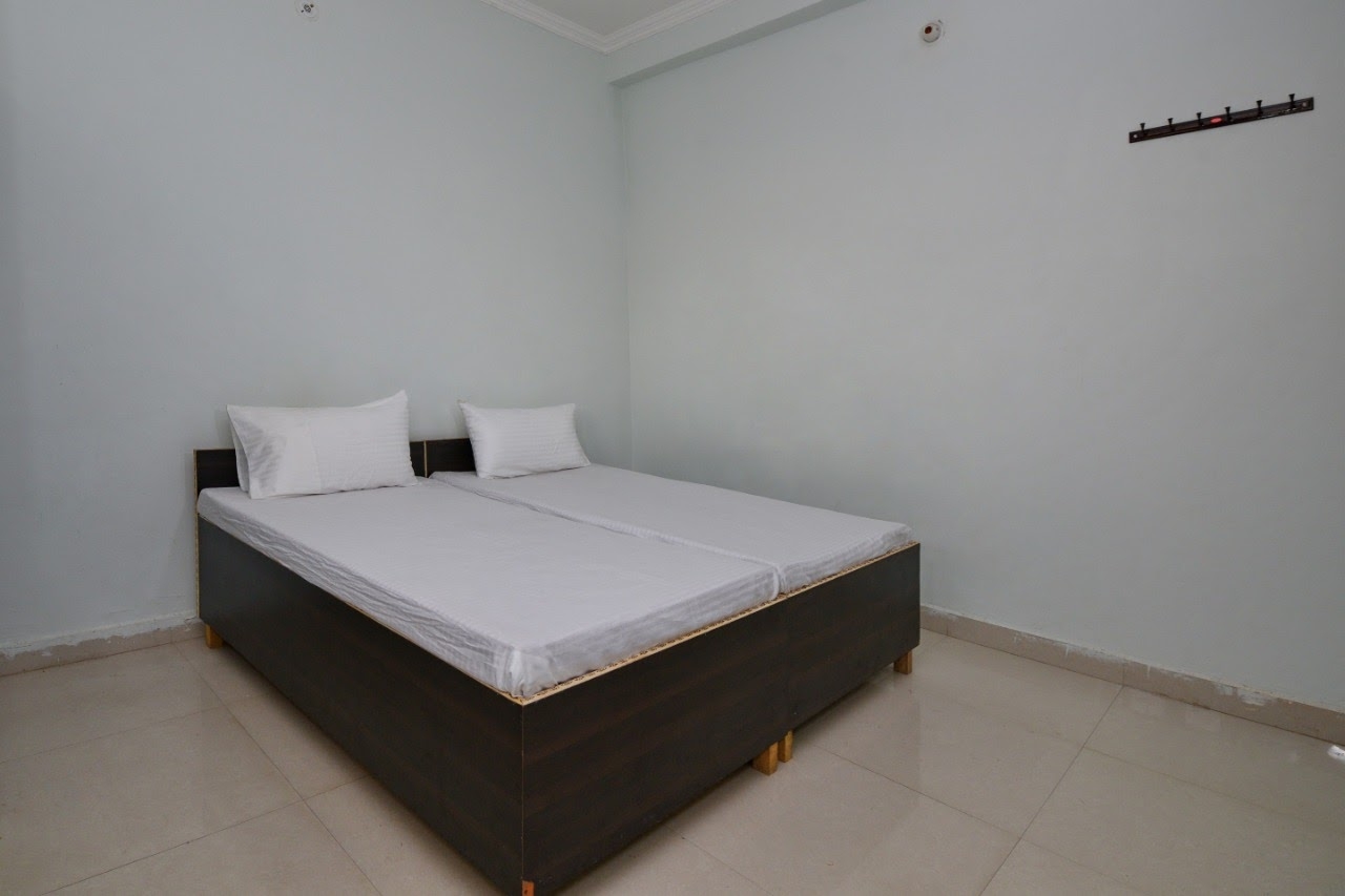 Yash home PG — photo 1