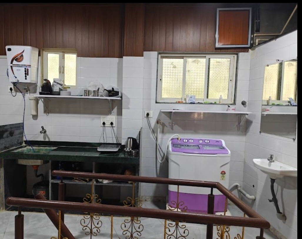 Shanmuga men's paying guest — photo 6