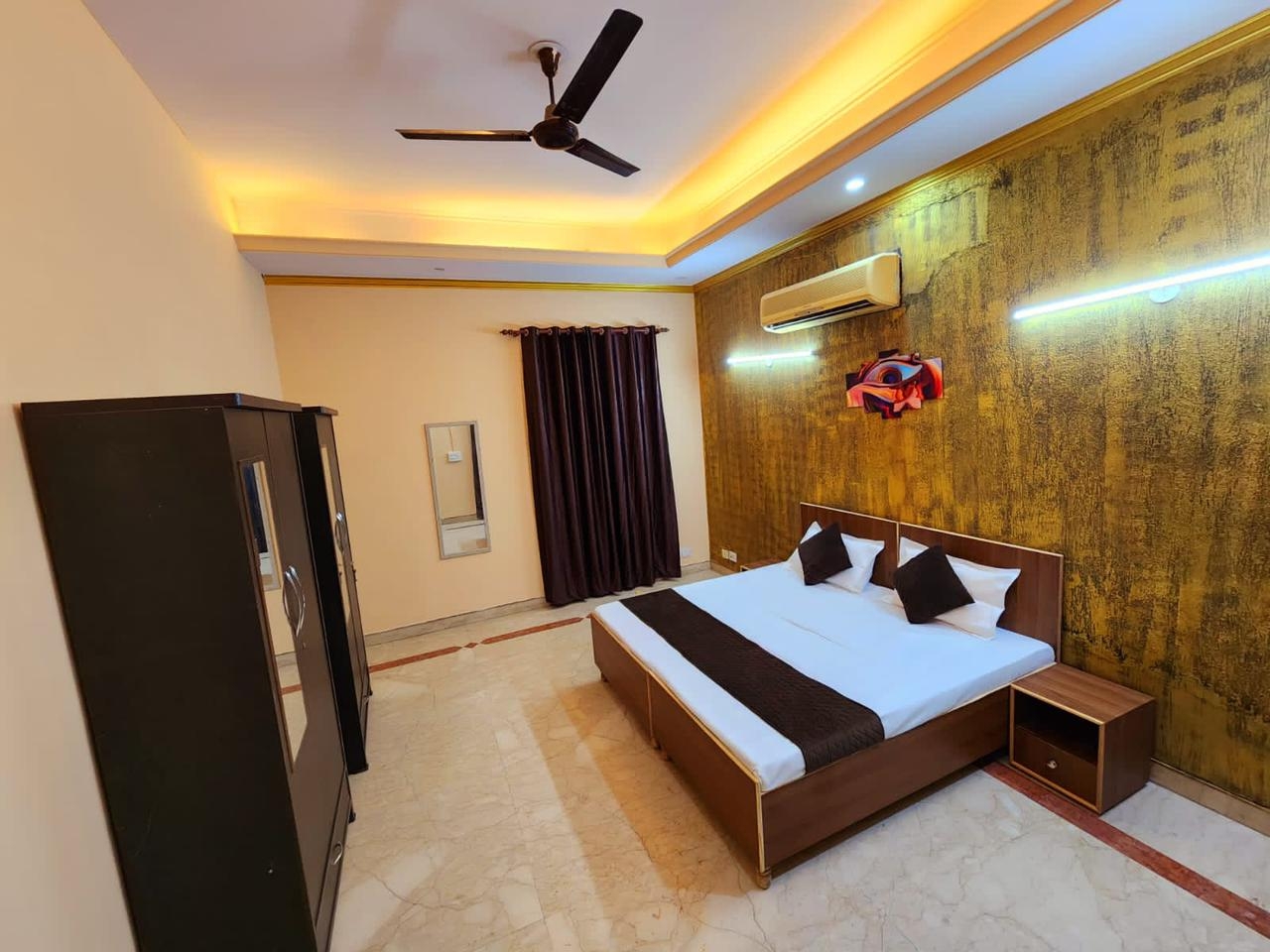 AMRIT RESIDENCY — photo 3