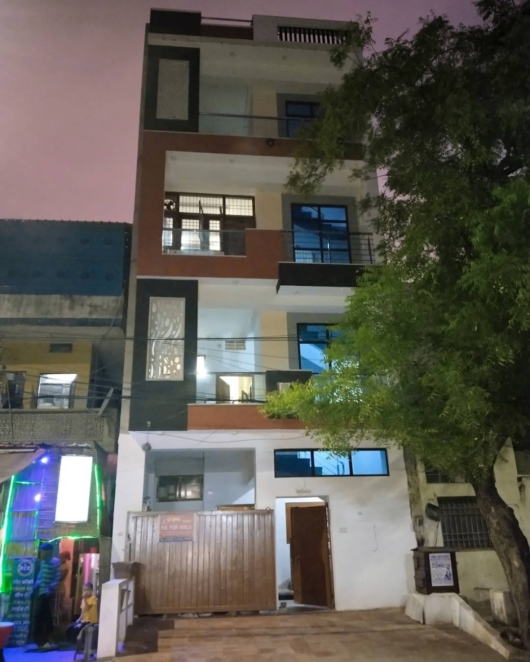 Shree Krishna Boys (hostel) — photo 6