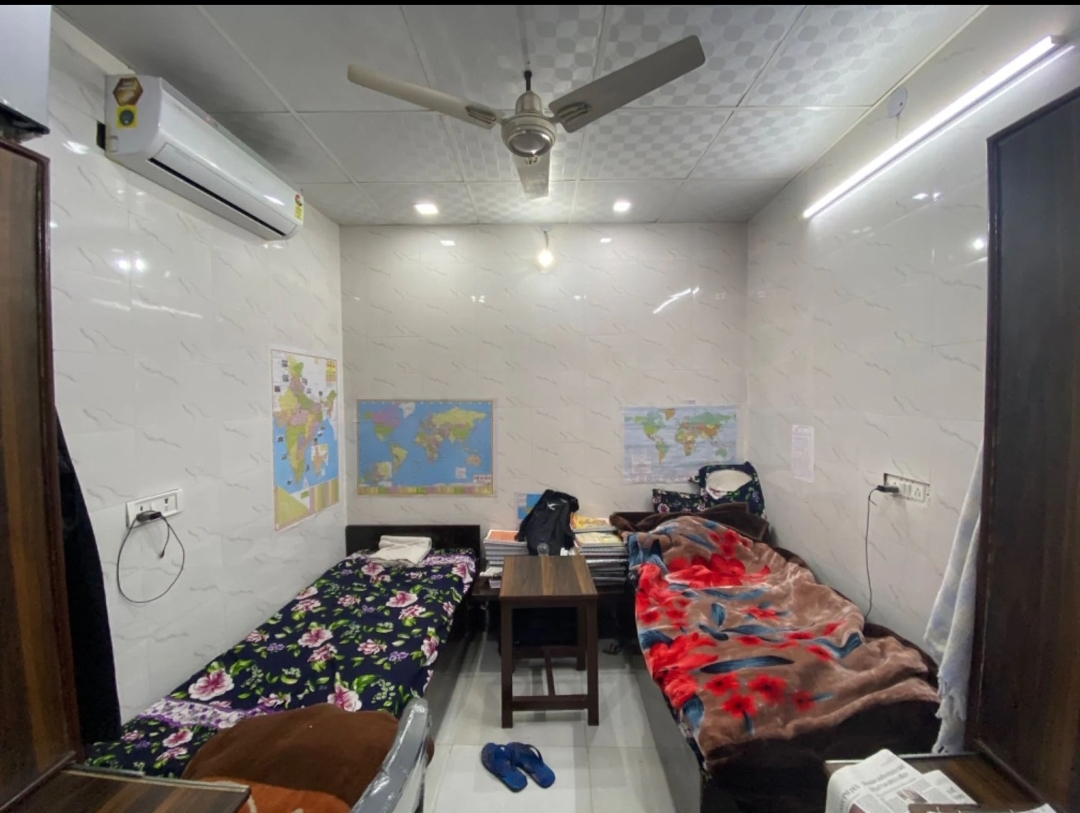 Ravi Wadhwa PG — photo 1