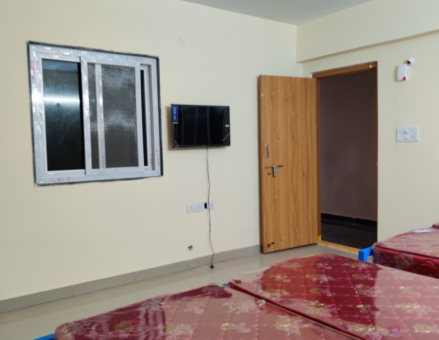 Lakshmi Balaji Men's Executive Hostel — photo 5