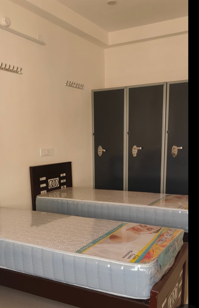 SVB Luxury Women's Executive Hostel — photo 4