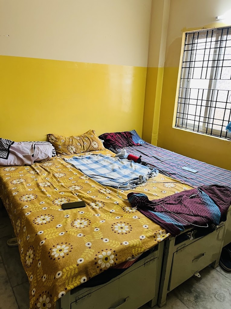 CLASSIC MEN’S HOSTEL — photo 3