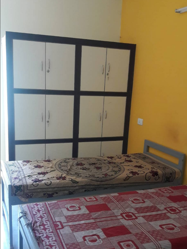 Ganesh Deluxe Boys Hostel — photo 4