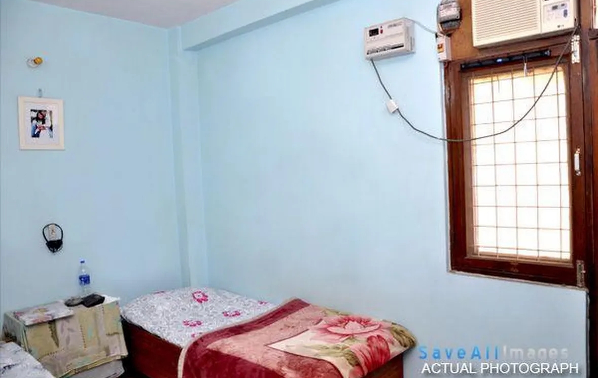 Raaj girls pg — photo 3