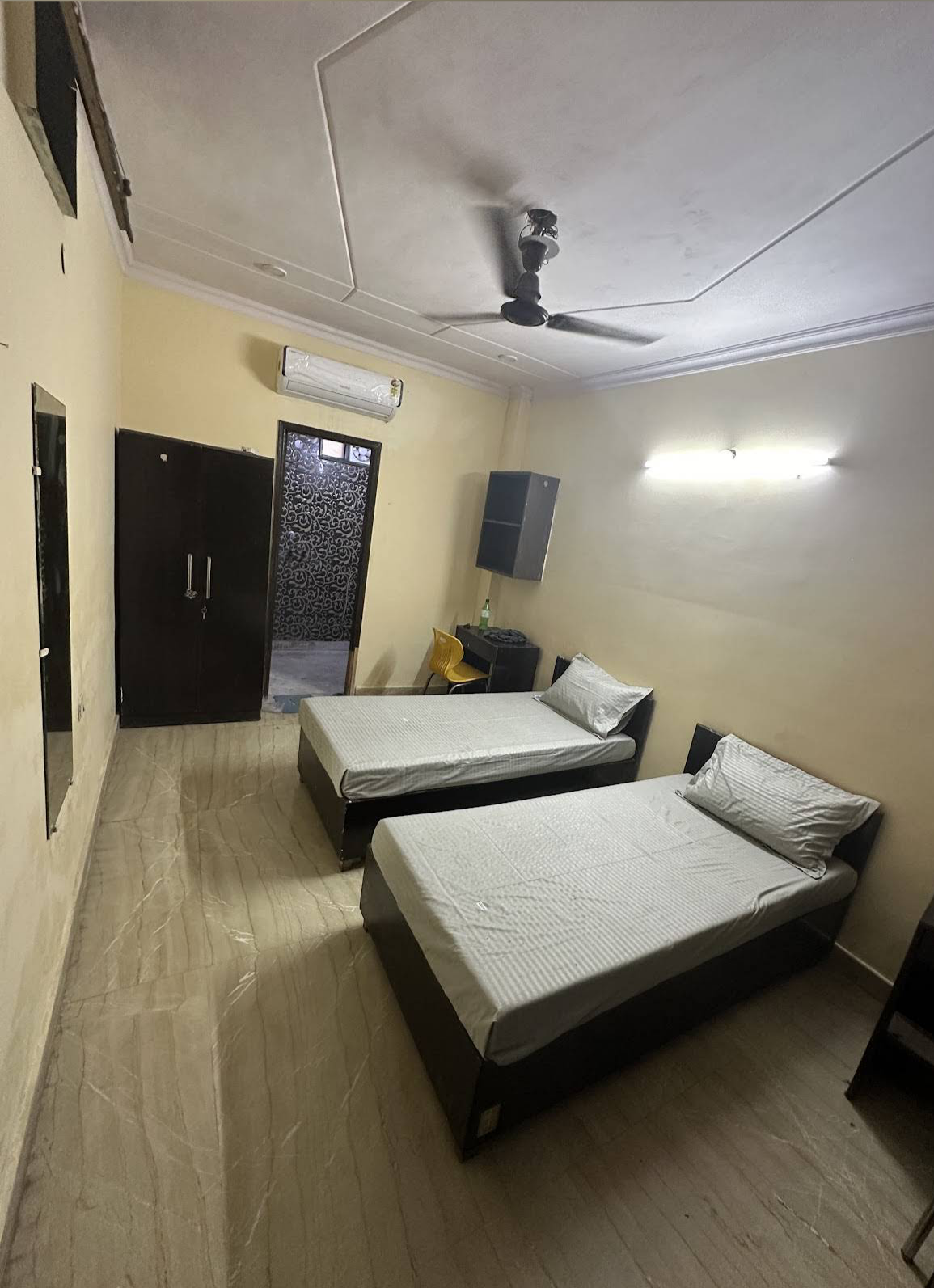 NOIDA PRINCE PG — photo 5